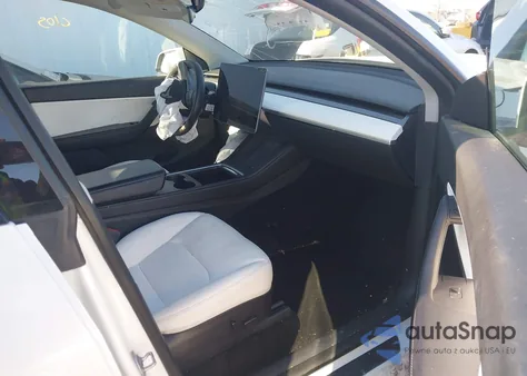 2022 Tesla Model Y Performance Dual Motor All-Wheel Drive из США, поврежденный, VIN 7SAYGDEF3NF342380